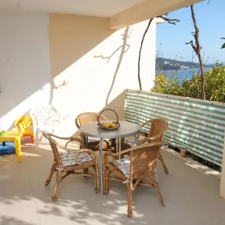 펜션 House With A Parking Space Seget Vranjica, Trogir - 6115 *