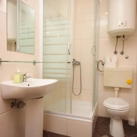 펜션 House With A Parking Space Seget Vranjica, Trogir - 6115