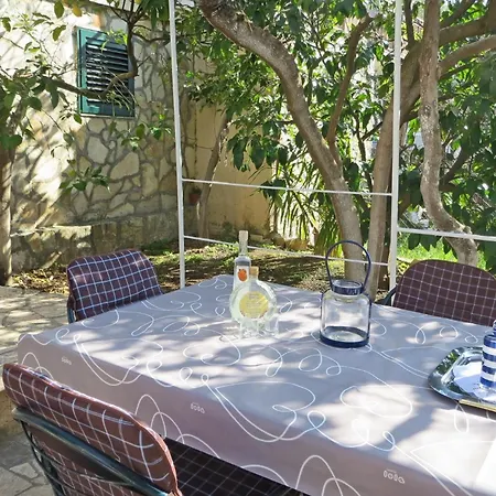 펜션 House With A Parking Space Seget Vranjica, Trogir - 6115